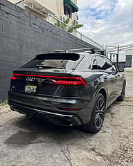 Audi Q8 Premium Plus S-Line 2019 - miniatura 4