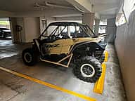 YAMAHA YZ 2023 - miniatura 7