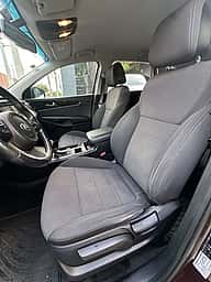 Kia Sorento LX 2018 - miniatura 8
