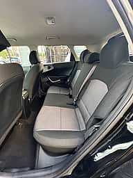 Kia Soul LX 2020 - miniatura 8