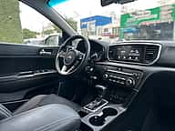 Kia Sportage LX 2022 - miniatura 8