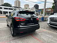 Nissan Rogue Sport 2020 - miniatura 4