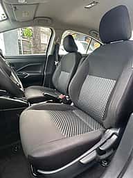 Nissan Versa Advance 2024 - miniatura 7