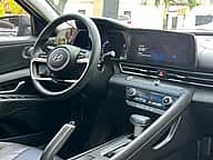 Hyundai Avante Luxury 2021 - miniatura 5