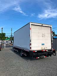 Isuzu Camion Furgon 2017 - miniatura 4