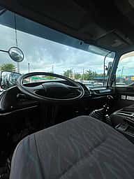 Isuzu Camion Refrigerado 2006 - miniatura 8