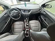 Hyundai Accent SE 2021 - miniatura 3