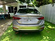 Hyundai Accent SE 2021 - miniatura 8