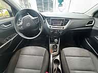 Hyundai Accent SE 2021 - miniatura 4