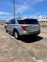 Ford Explorer XLT 2021 - miniatura 6
