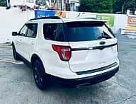 Ford Explorer Sport 2018 - miniatura 4