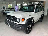 Toyota Land Cruiser LX Serie 70 2027 - miniatura 1