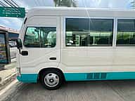 Toyota Coaster 2026 - miniatura 6