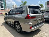 Lexus LX 570 2020 - miniatura 5