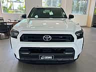 Toyota 4 Runner SR5 2027 - miniatura 2