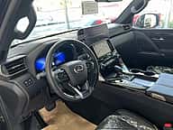 Lexus LX 700 H Urban 2027 - miniatura 9