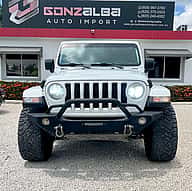 Jeep Wrangler Sahara Unlimited 2018 - miniatura 2
