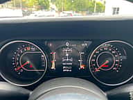 Jeep Wrangler Sahara Unlimited 2018 - miniatura 12