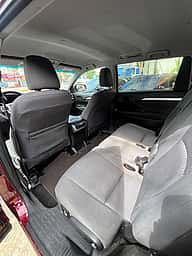 Toyota Highlander LE 2017 - miniatura 7