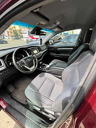 Toyota Highlander LE 2017 - miniatura 5