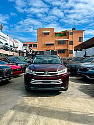 Toyota Highlander LE 2017 - miniatura 10