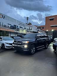 Toyota 4 Runner Limited 2015 - miniatura 1