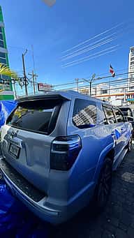 Toyota 4Runner Limited 2021 - miniatura 4