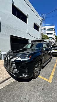 Lexus LX 600 Luxury 2023 - miniatura 1