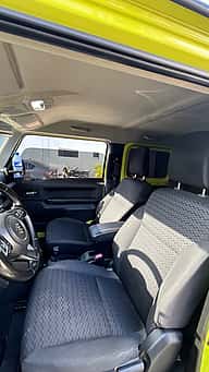 Suzuki Jimny 2021 - miniatura 6