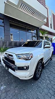 Toyota 4 Runner Limited 2018 - miniatura 1