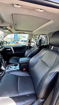 Toyota 4 Runner Limited 2022 - miniatura 6