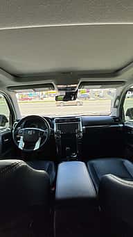 Toyota 4 Runner Limited 2022 - miniatura 8