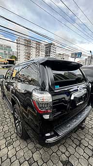 Toyota 4Runner Limited 2021 - miniatura 6
