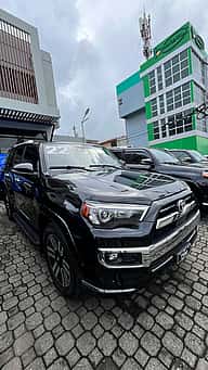 Toyota 4Runner Limited 2022 - miniatura 2