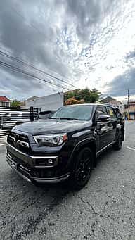 Toyota 4Runner Nightshade 2021 - miniatura 1