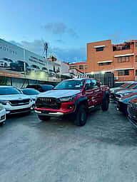 Toyota Hilux GR Sport 2027 - miniatura 1