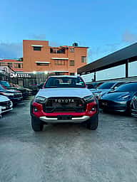 Toyota Hilux GR Sport 2027 - miniatura 12
