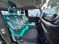 Suzuki Jimny GLX 2027 - miniatura 10