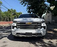 Chevrolet Silverado High Country Duramax 2023 - miniatura 2
