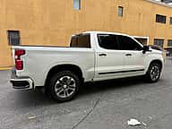 Chevrolet Silverado High Country Duramax 2024 - miniatura 4