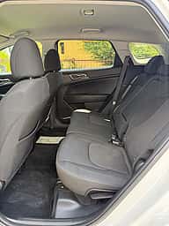 Kia Sportage LX 2023 - miniatura 8