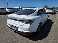 Hyundai Avante 2021 - miniatura 2