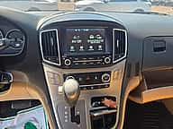 Hyundai Starex 2021 - miniatura 7