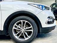 Hyundai Santa Fe Limited 2017 - miniatura 5