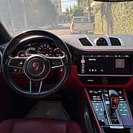 Porsche Cayenne 2019 - miniatura 7