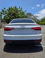 Audi A4 Sport Sline 2021 - miniatura 4