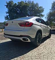 BMW X6 M50i 2015 - miniatura 5