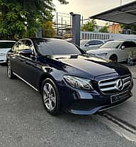 Mercedes Benz E 300 2017 - miniatura 2