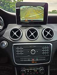 Mercedes Benz GLA 250 2017 - miniatura 10