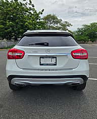 Mercedes Benz GLA 250 2017 - miniatura 4